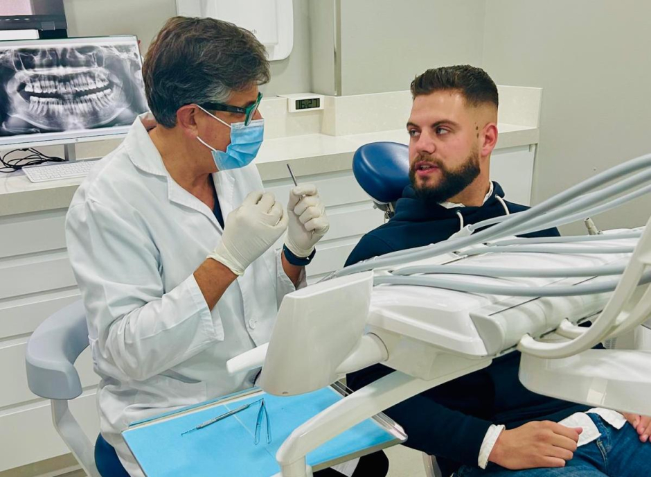 Sotomayor Dental, un enfoque holístico de salud bucodental. Descubre todos los tratamientos de nuestra clínica